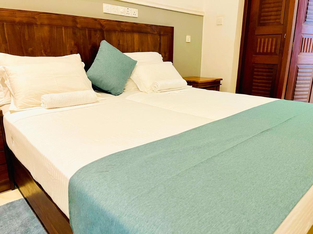 Grand Rockland Hotel Matara Exterior photo